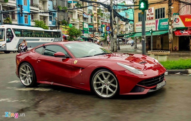 Cuong Do la do sieu xe Ferrari F12 Berlinetta 